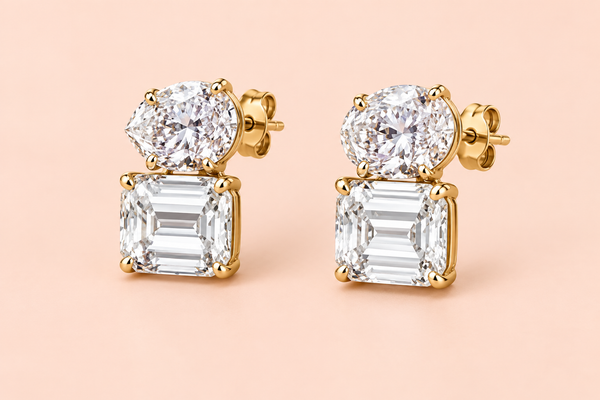 Pair of toi et moi earrings right side