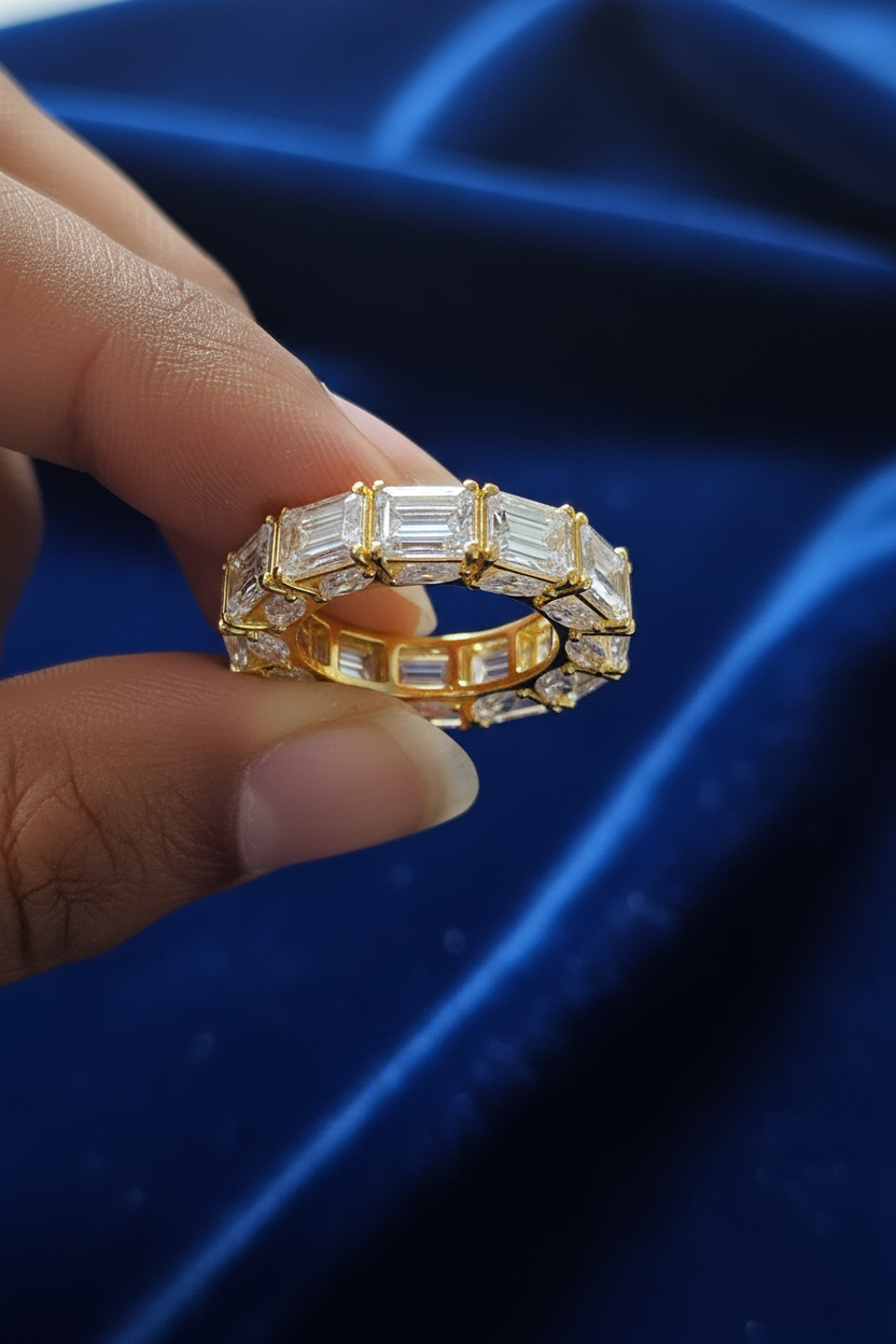 Ring on Blue Velvet - Hand Inner