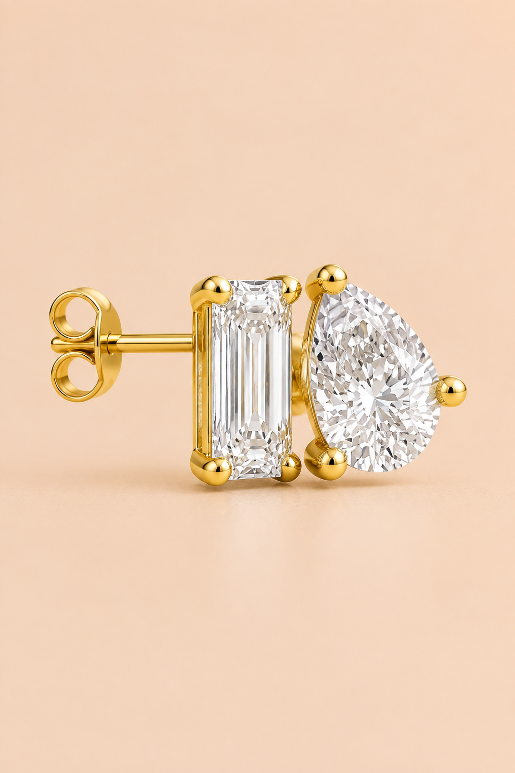 Joint earring left side