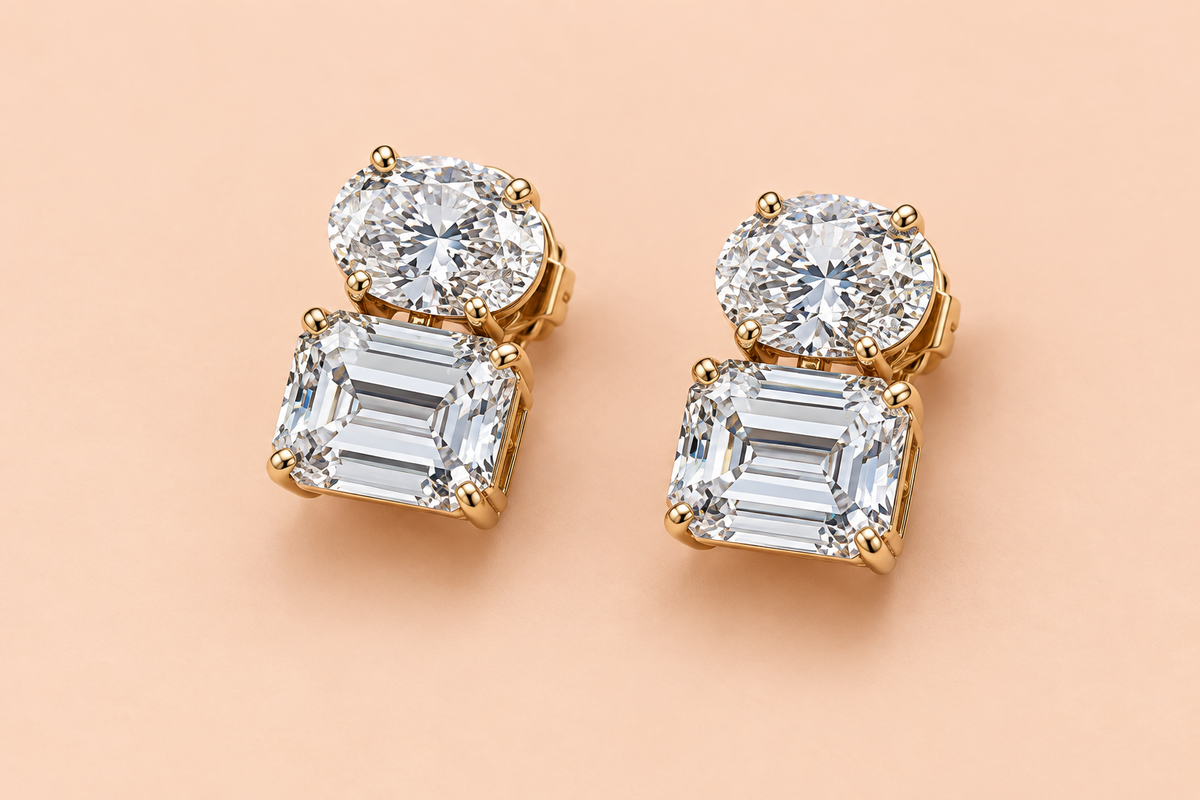 Pair of toi et moi earrings top view